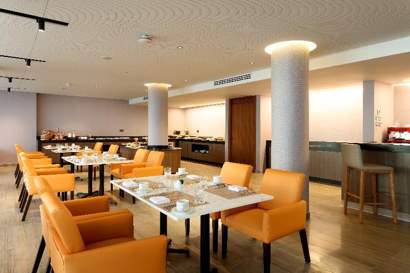 Family Selection At Grand Palladium Costa Mujeres Resort & Spa แคนคูน ภายนอก รูปภาพ